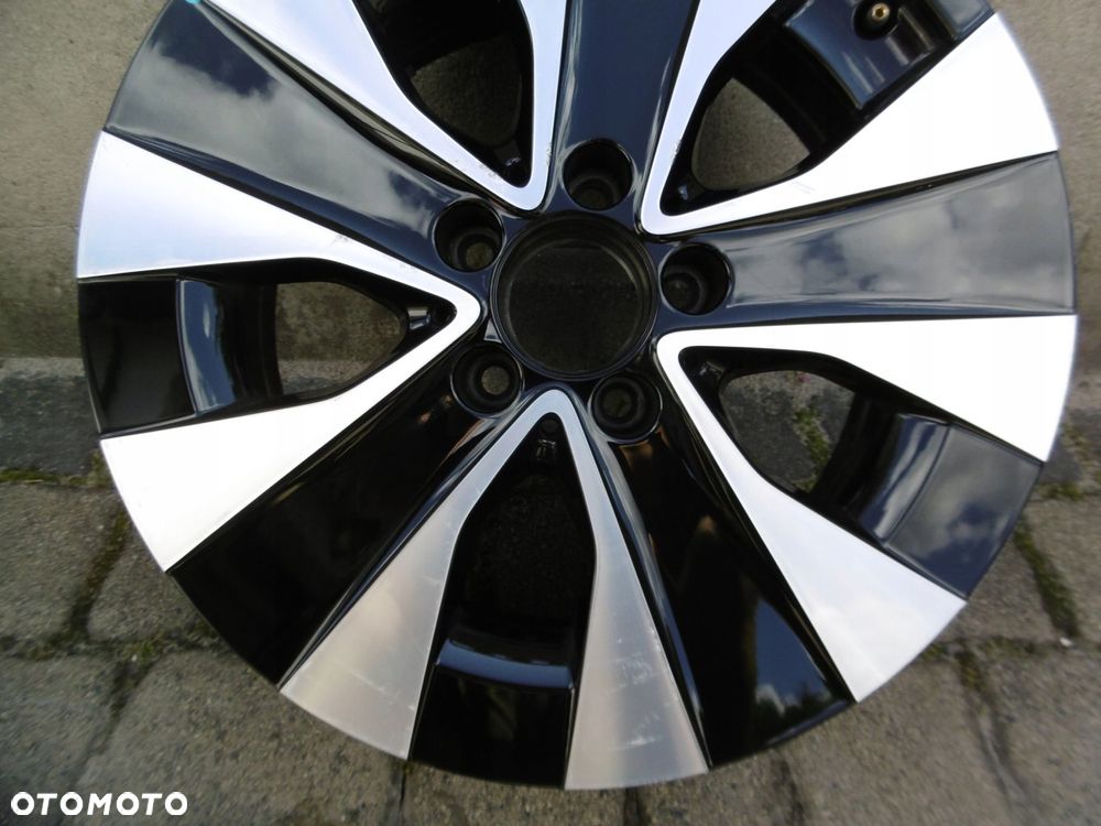 mercedes vito, v-klasa w447 - felga 7jx17h2-n et51 5x112 - 3