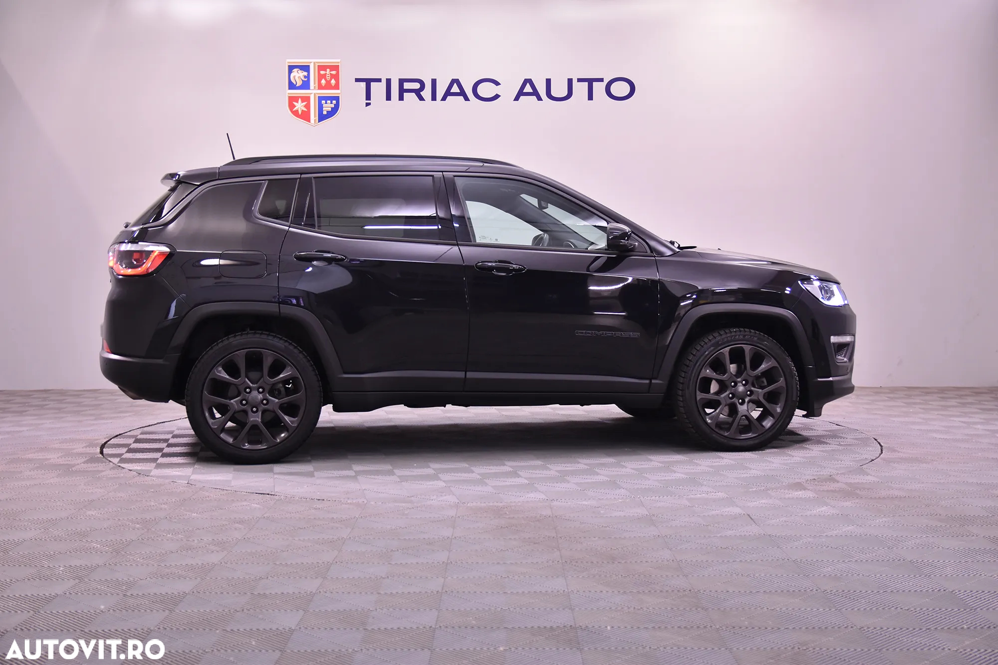 Jeep Compass - 6