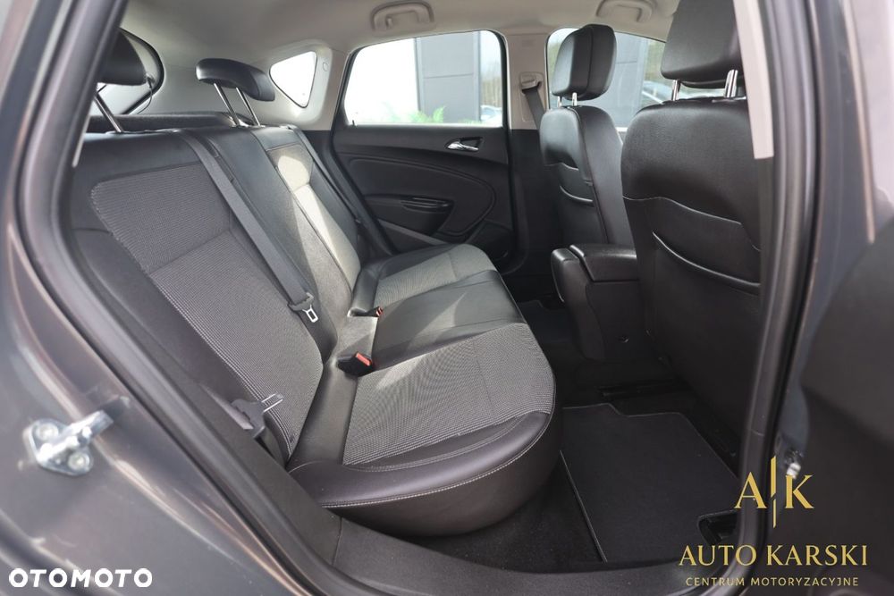 Opel Astra - 9