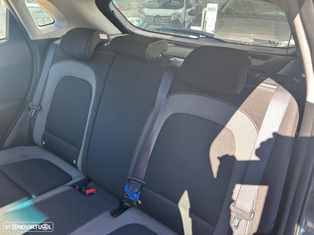 Hyundai Kauai 1.6 GDi HEV Premium - 8