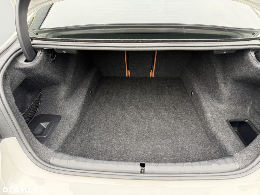 BMW Seria 5 530i mHEV M Sport sport - 33