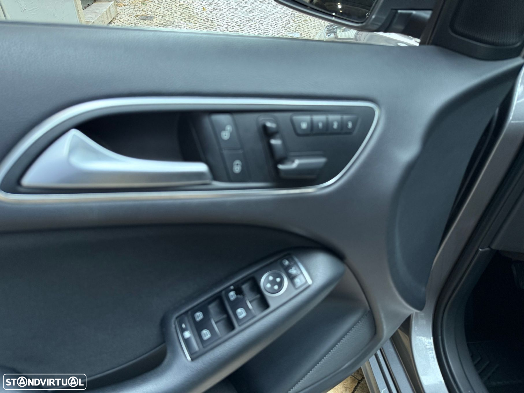 Mercedes-Benz B 180 CDi BlueEfficiency - 12