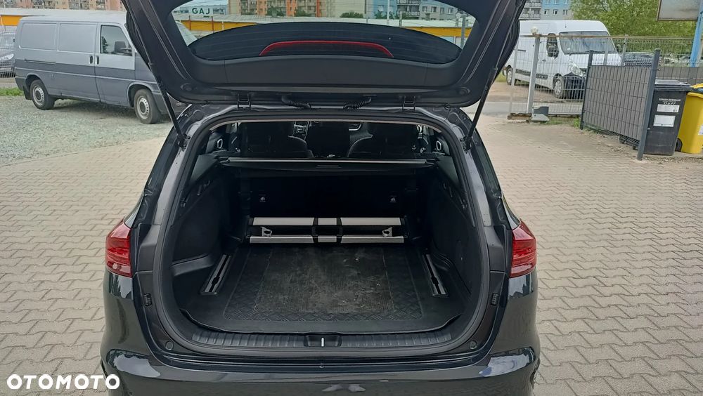 Kia Ceed 1.4 T-GDI L Business Line Plus DCT - 11