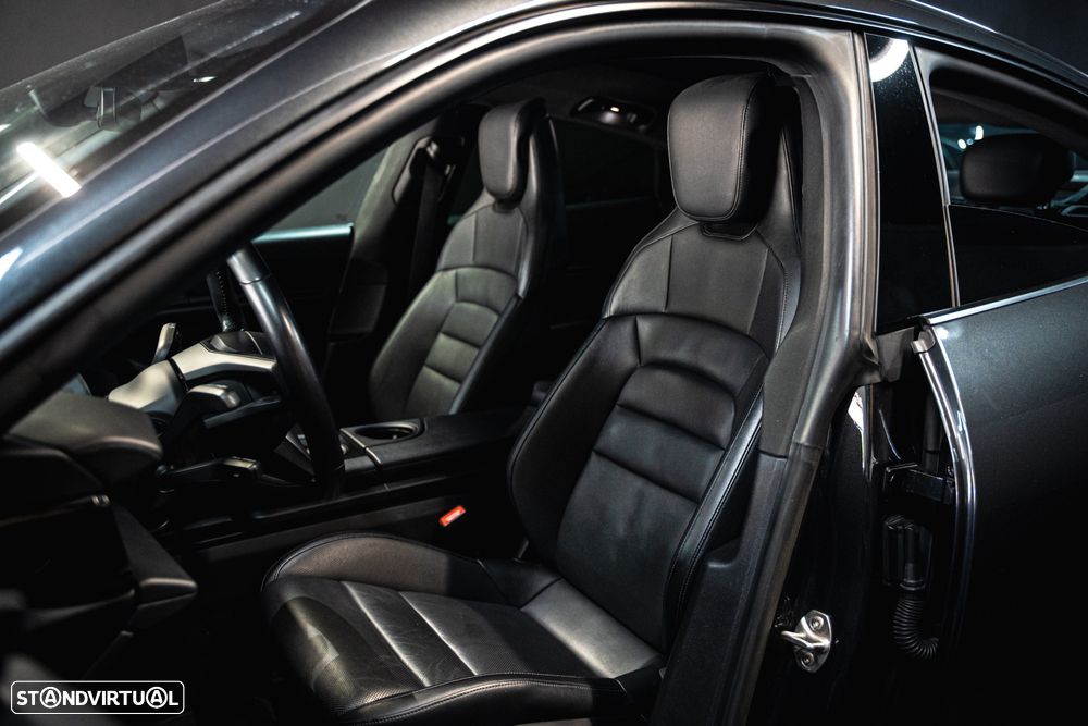 Porsche Taycan Bateria Performance Plus - 13