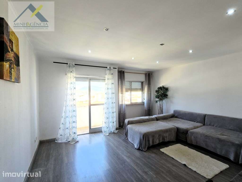 Apartamento T1 no Bairro Santos Nicolau em Setúbal - Grande imagem: 4/22