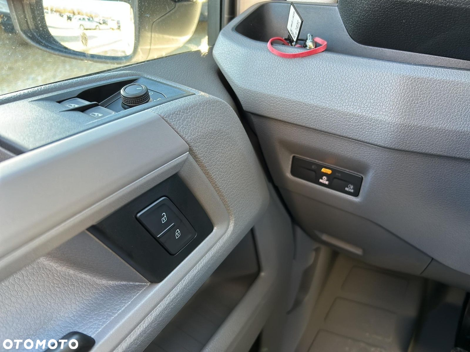 Volkswagen Crafter 35 KONTENER Z WINDĄ, Poj. Kabina, DMC=3.5t, 2.0BiTDI 163KM - 23