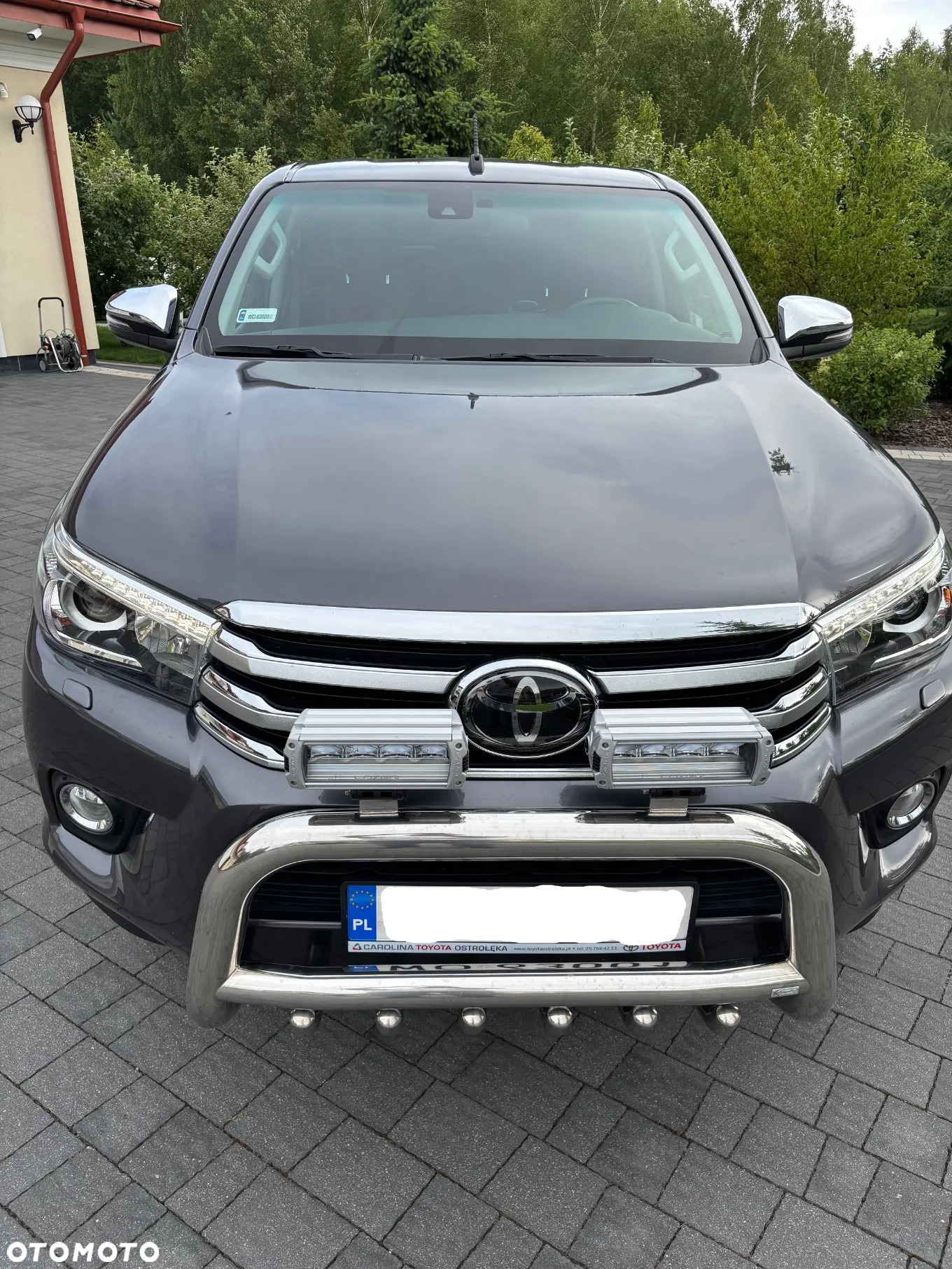 Toyota Hilux 2.4 D-4D Double Cab SR5 4x4 - 5