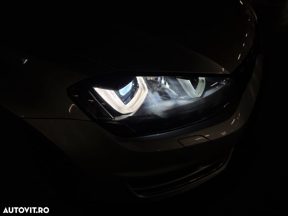Volkswagen Golf - 12