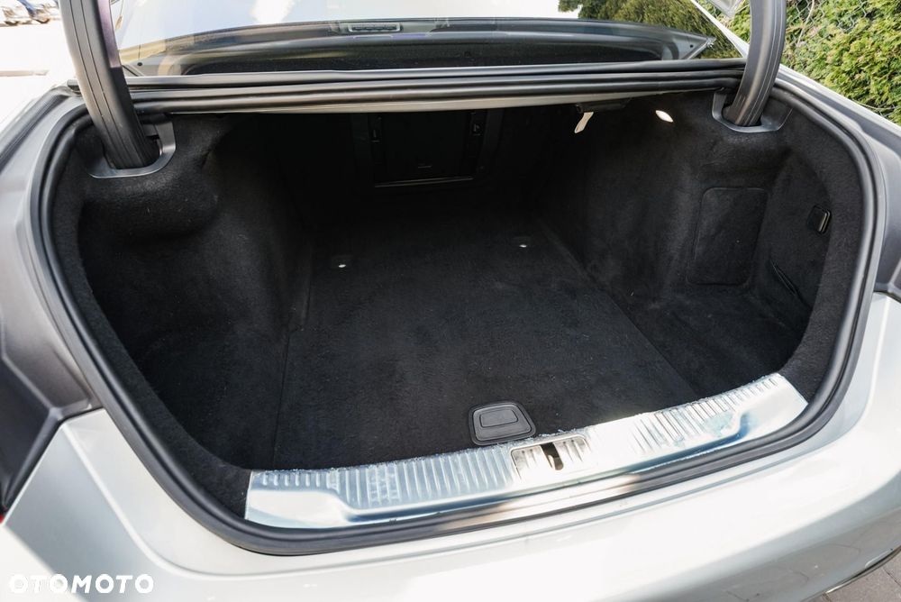 Mercedes-Benz Klasa S - 40