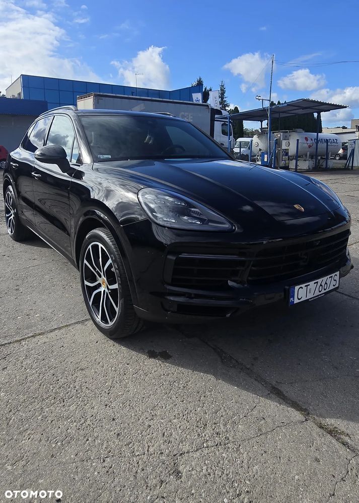 Porsche Cayenne Standard - 3