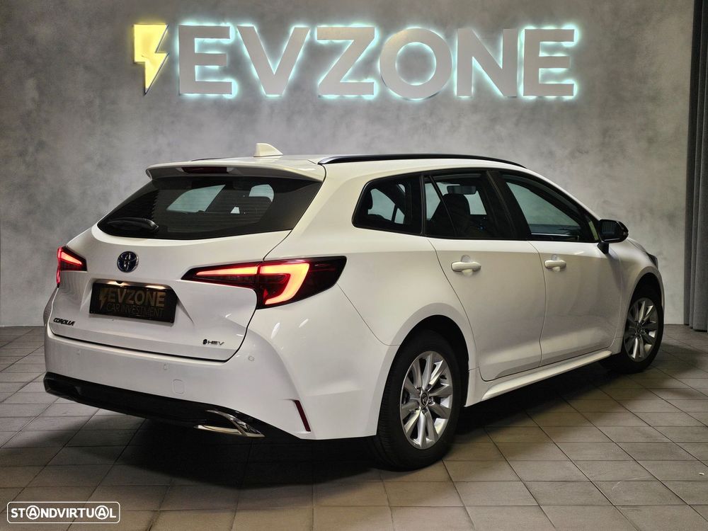 Toyota Corolla Touring Sports 1.8 Hybrid Comfort - 6