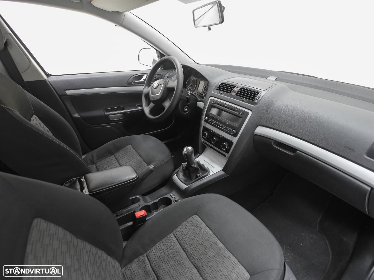 Skoda Octavia - 7