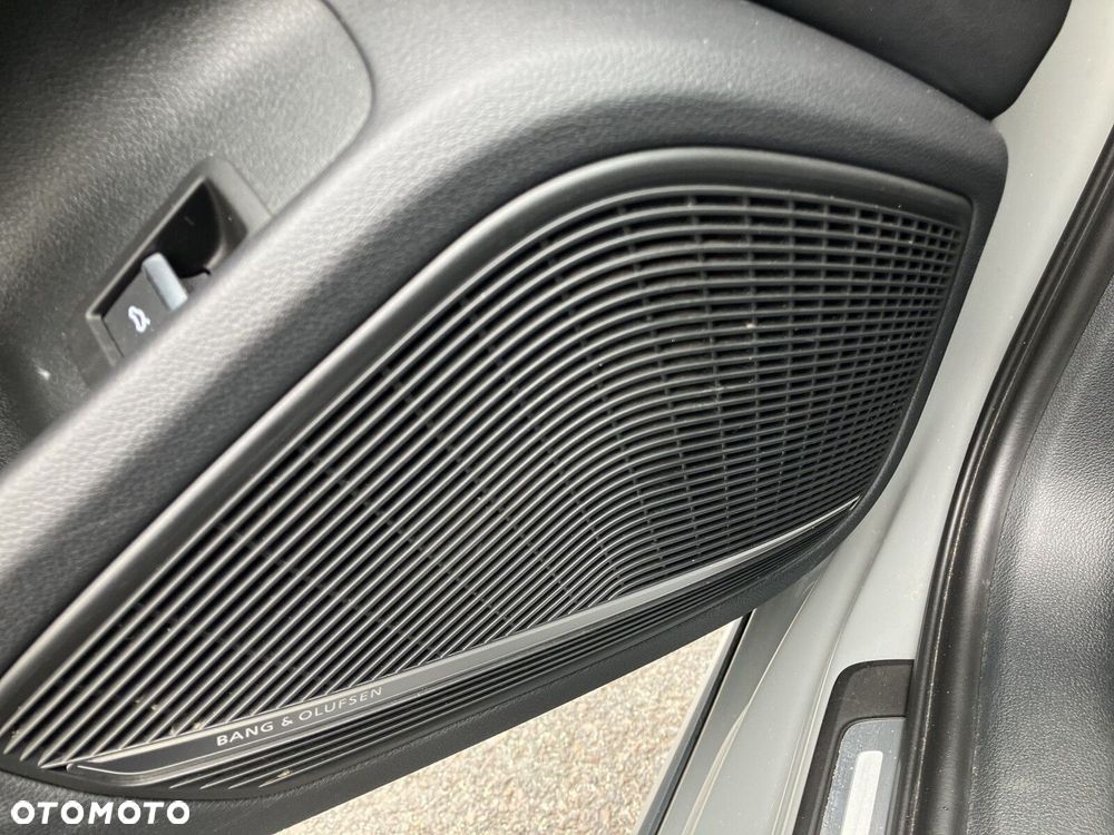 Audi A4 Allroad - 14