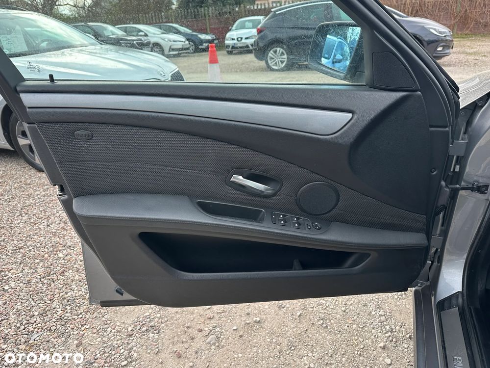 BMW Seria 5 - 11