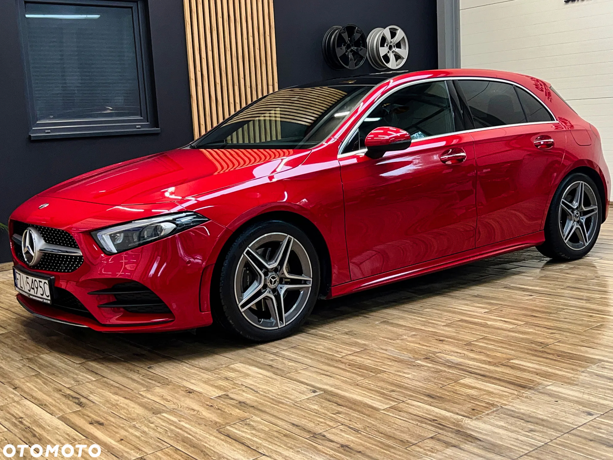 Mercedes-Benz Klasa A 220 4-Matic AMG Line 7G-DCT - 13