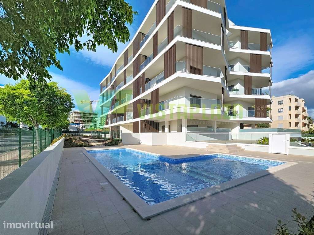 Apartamento de Luxo para Arrendamento na Praia da Rocha com Piscina... - Grande imagem: 3/19