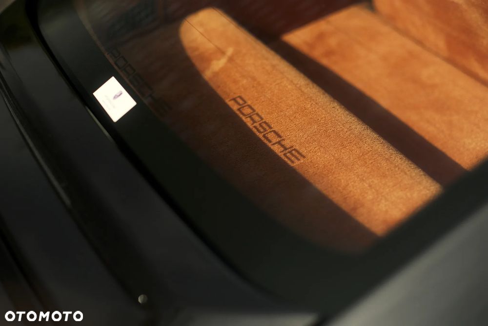 Porsche 911 - 17