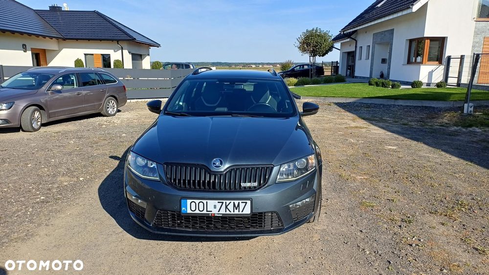 Skoda Octavia 2.0 TDI RS DSG - 3