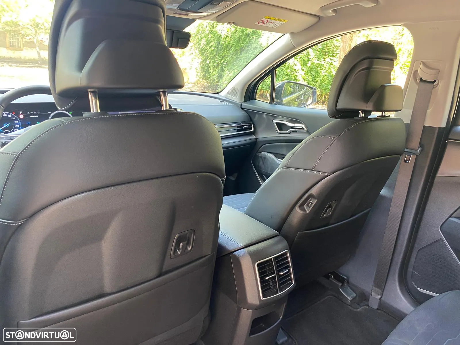 Kia Sportage 1.6 T-GDi PHEV Tech - 14
