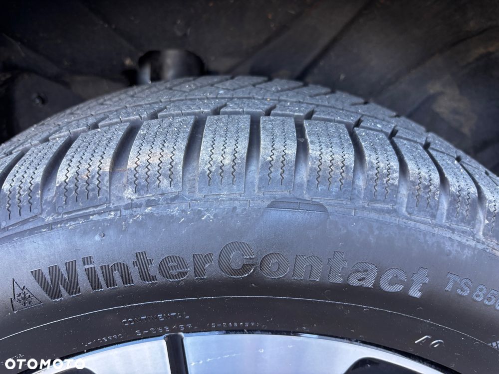 Volvo XC 40 T4 Recharge DKG Essential - 25