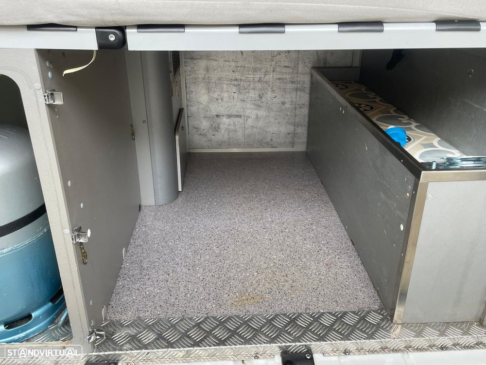 Adria Twin SP Titan - Autocaravana - 31