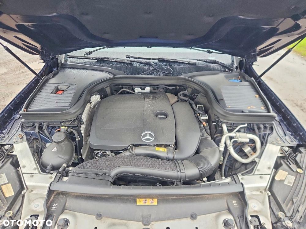 Mercedes-Benz GLC 300 4Matic 9G-TRONIC - 10
