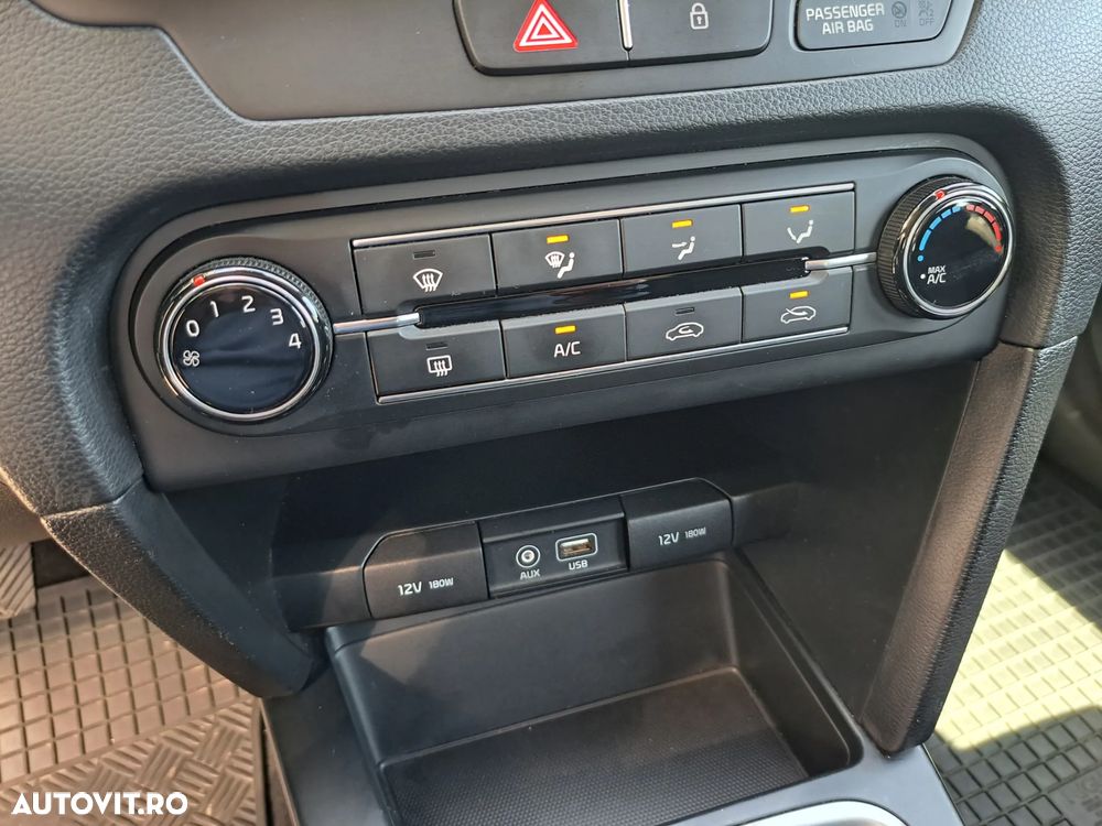 Kia Ceed 1.4 T-GDI Best - 8