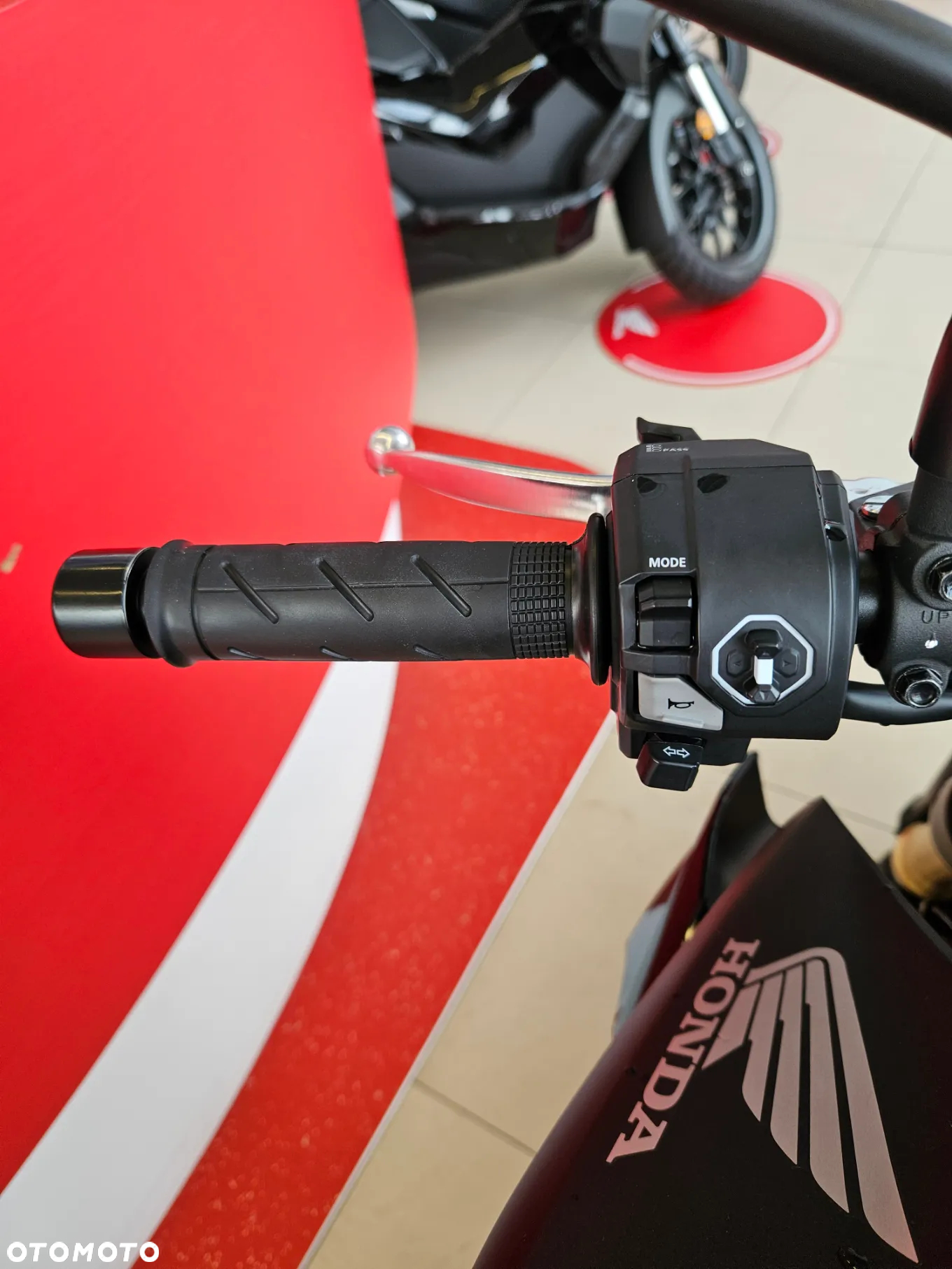 Honda CB - 28