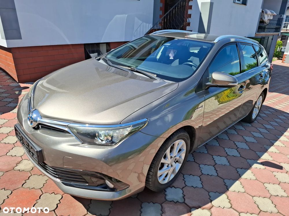 Toyota Auris - 2