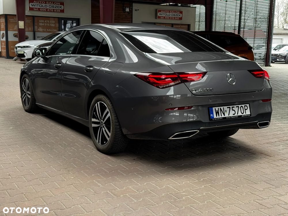 Mercedes-Benz CLA 200 Progressive 7G-DCT - 5