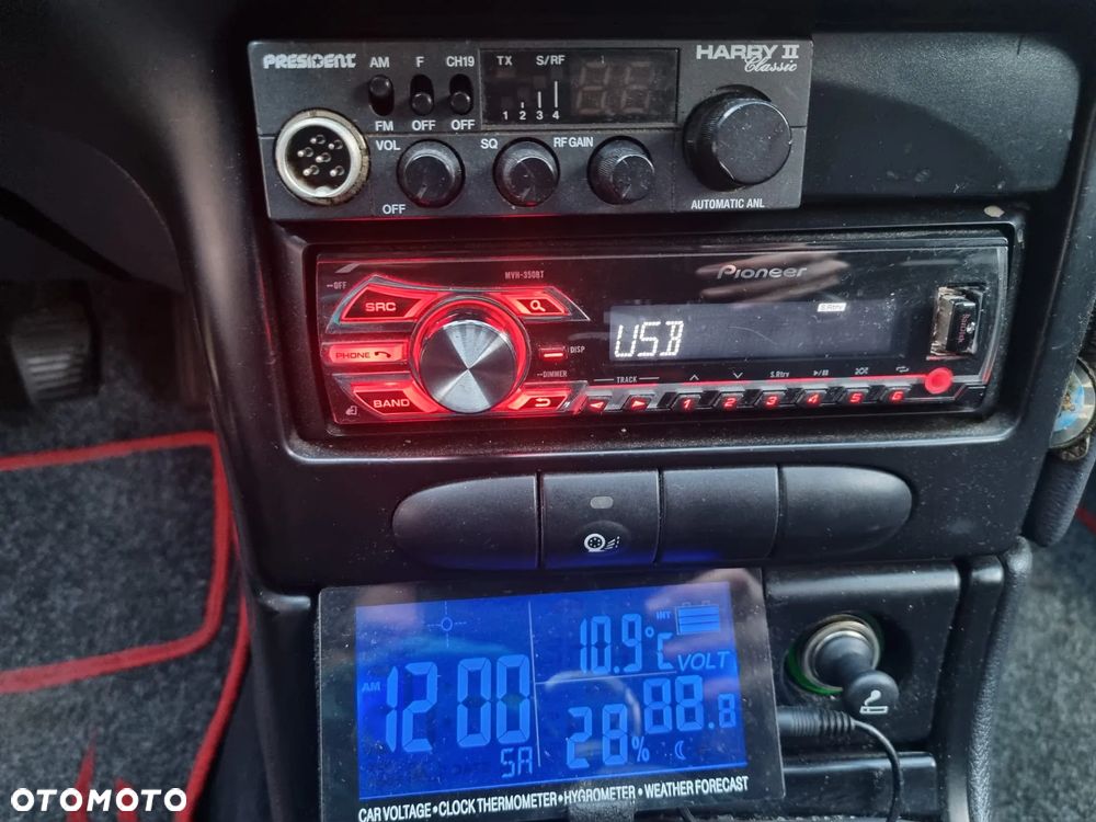 Ford Mondeo 2.0 Ghia - 16