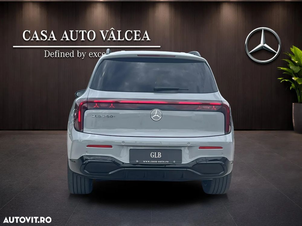 Mercedes-Benz GLB 250 4MATIC MHEV Aut. - 5