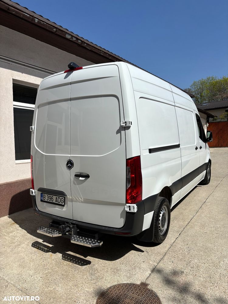 Mercedes-Benz Sprinter - 3