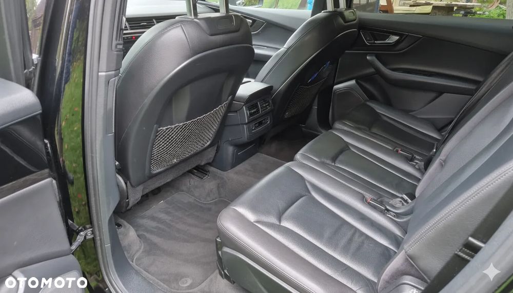 Audi Q7 3.0 TFSI Quattro Tiptronic - 5