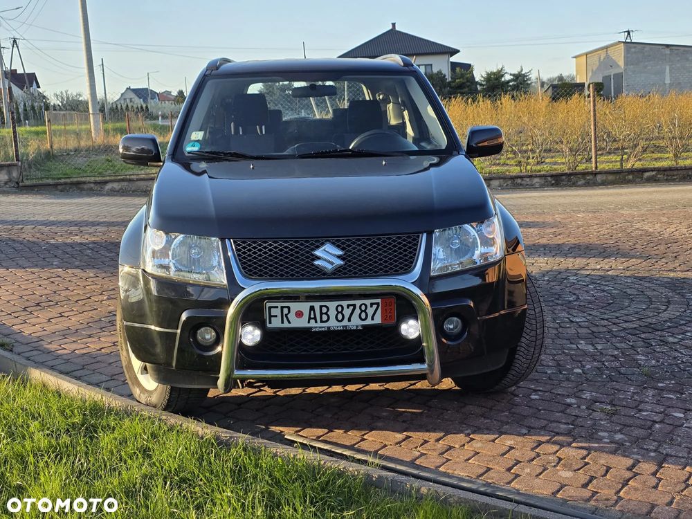 Suzuki Grand Vitara 1.6 Black&White - 14