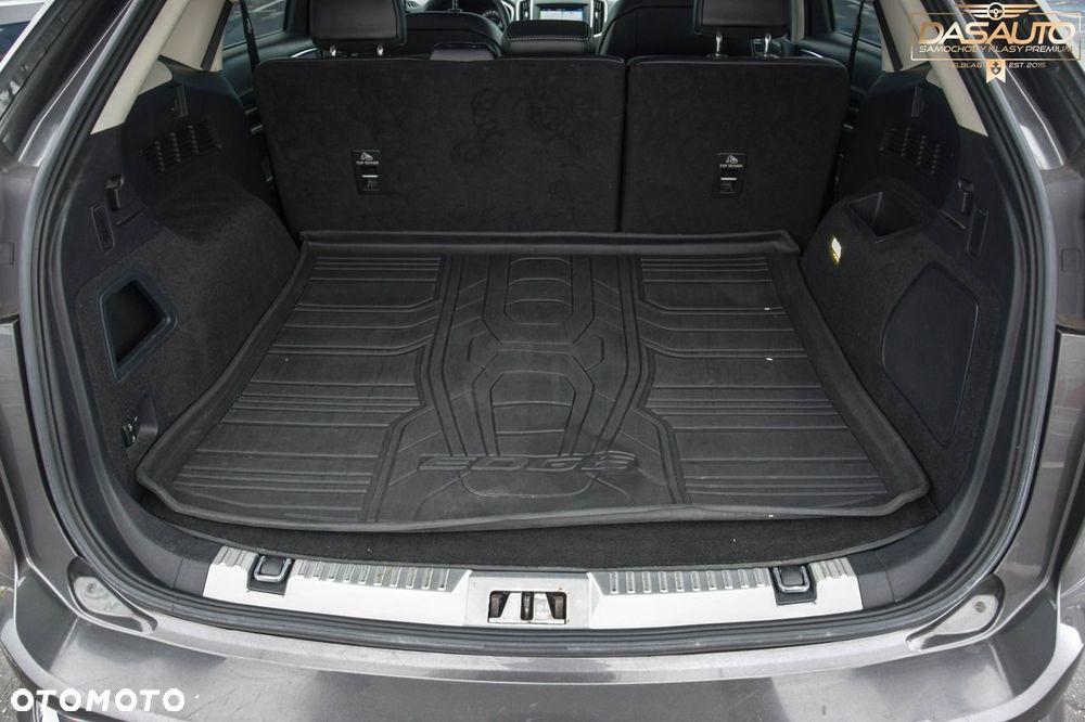 Ford Edge 2.0 TDCi Bi-Turbo 4x4 Vignale - 29