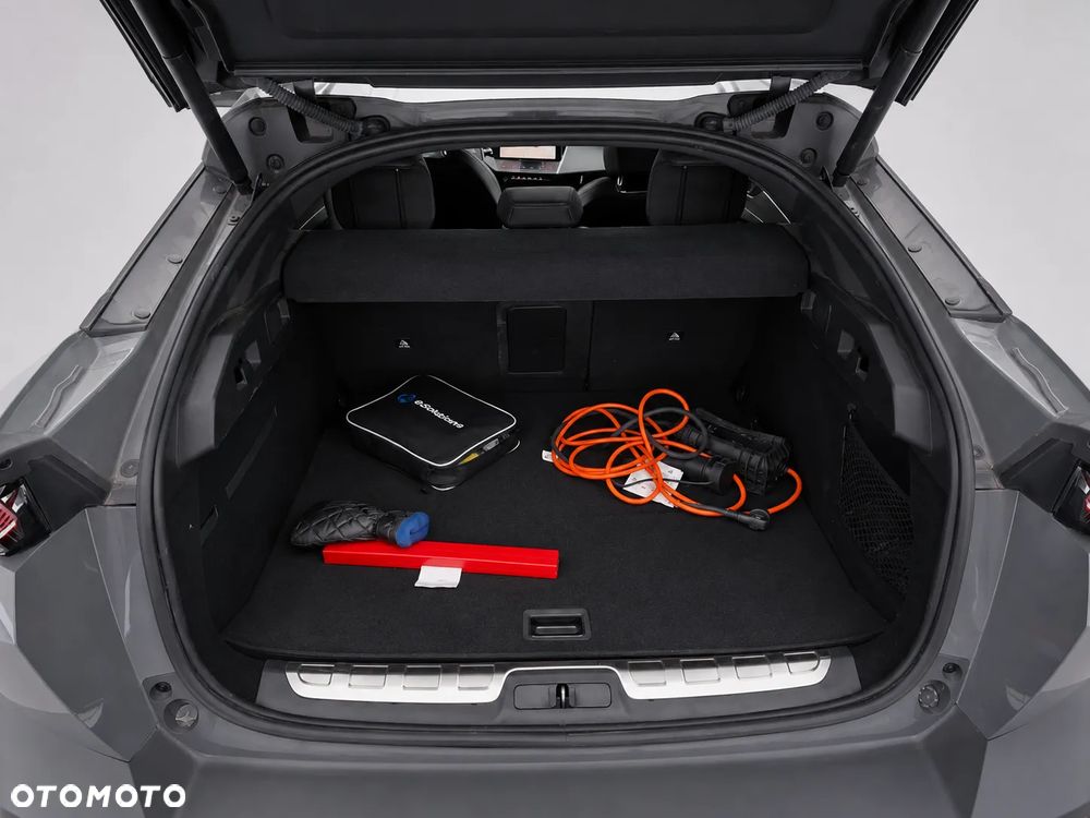 Peugeot 408 225 e-EAT8 GT - 8
