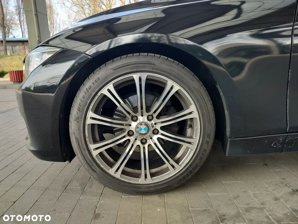 BMW Seria 3 320d Efficient Dynamics Edition - 7
