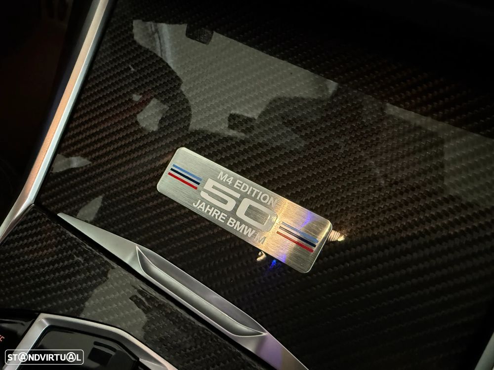 BMW M4 Competition Pack 50 anos M - 12