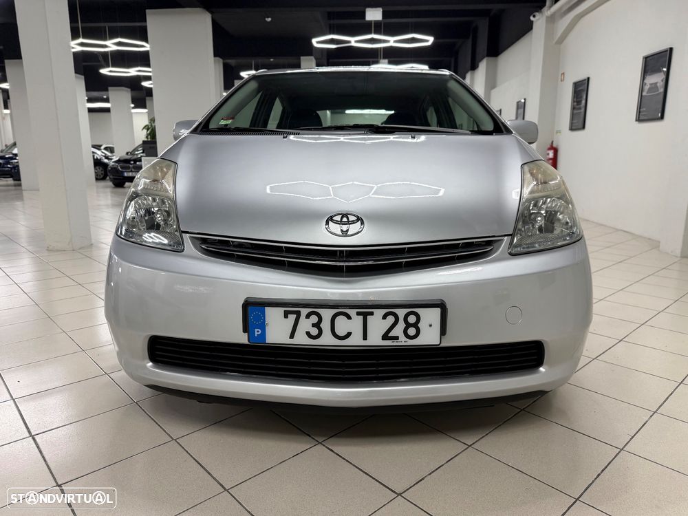 Toyota Prius 1.5 VVT-i HSD Sol - 12