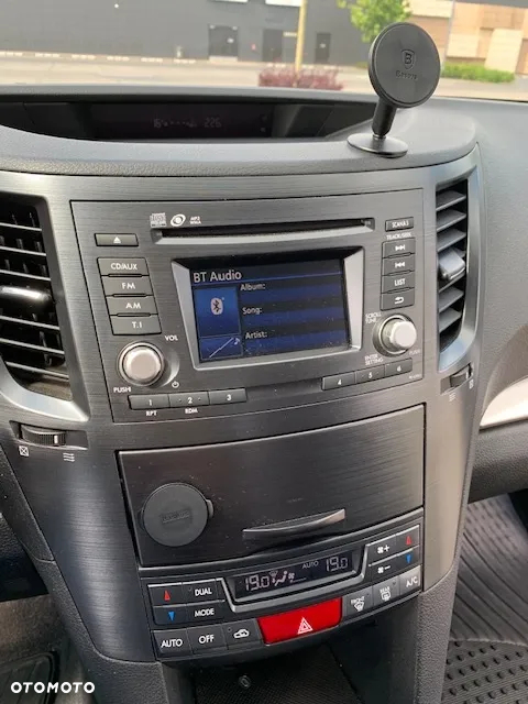 Subaru Outback - 30