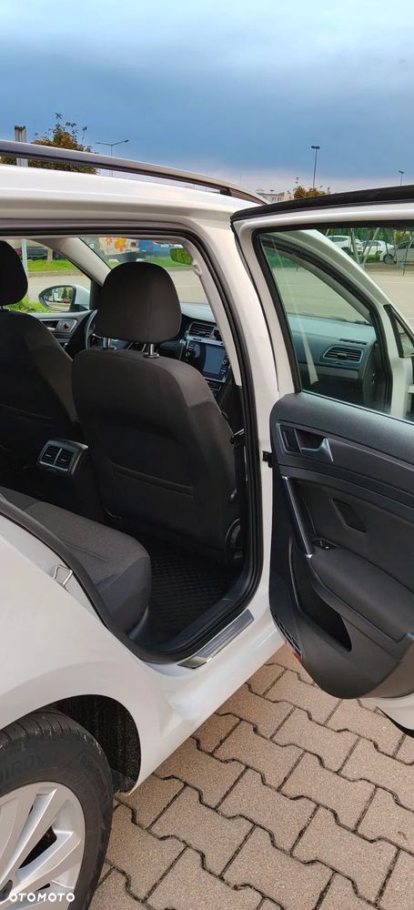 Volkswagen Golf - 19