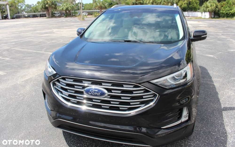 Ford Edge - 6