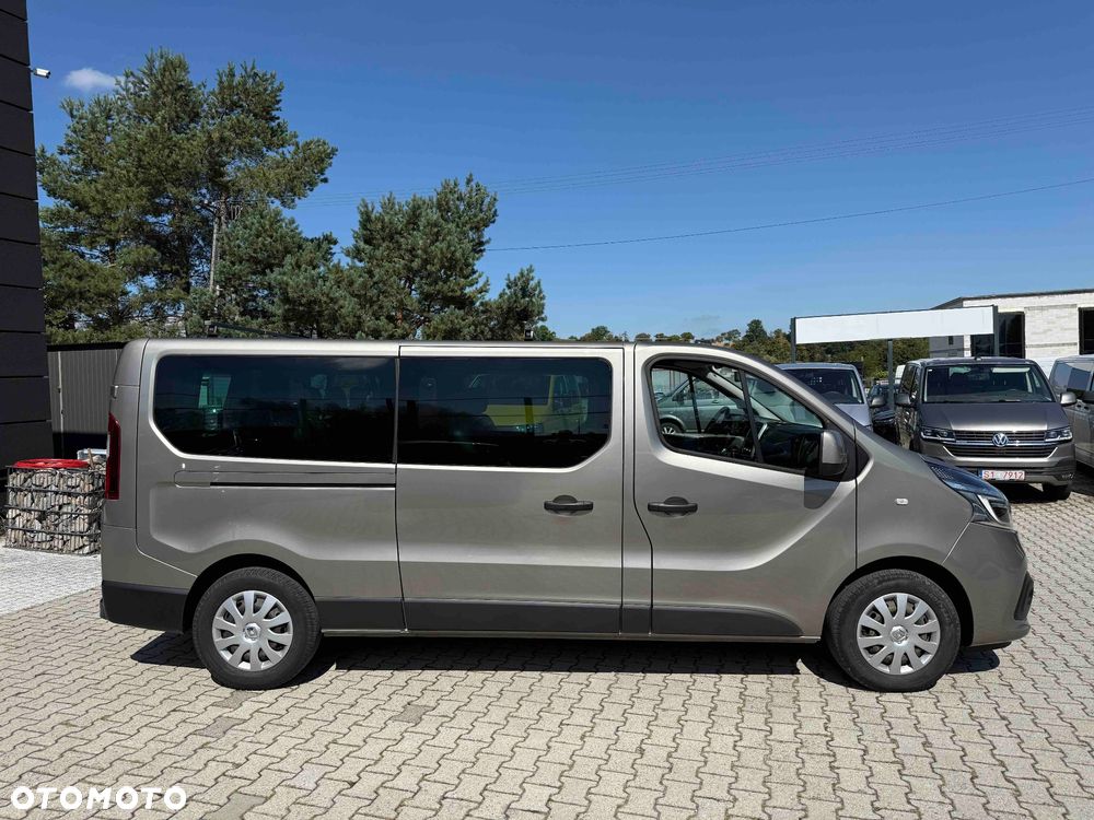 Renault Trafic - 2