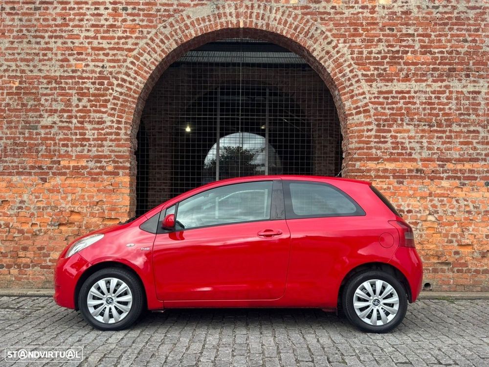 Toyota Yaris 1.4 D-4D AC - 10
