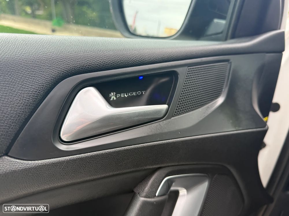 Peugeot 308 SW BlueHDi 120 Stop & Start GT-Line Edition - 17