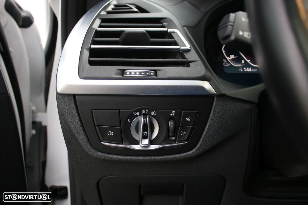 BMW iX3 M Sport Impressive - 23