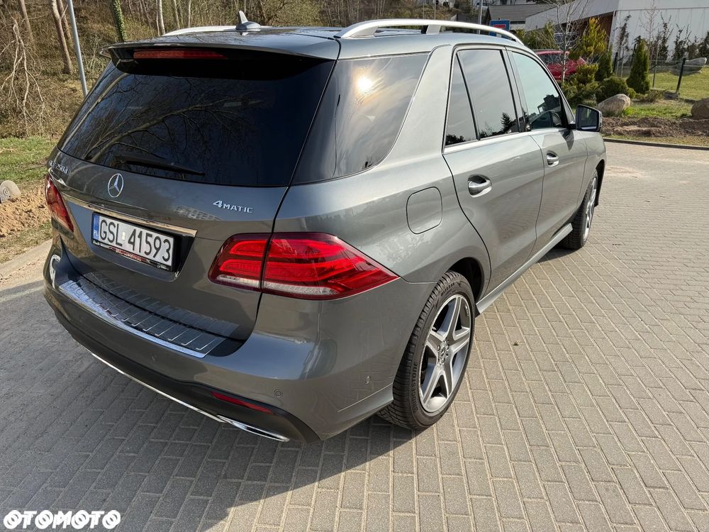 Mercedes-Benz GLE 250 d 4-Matic - 3