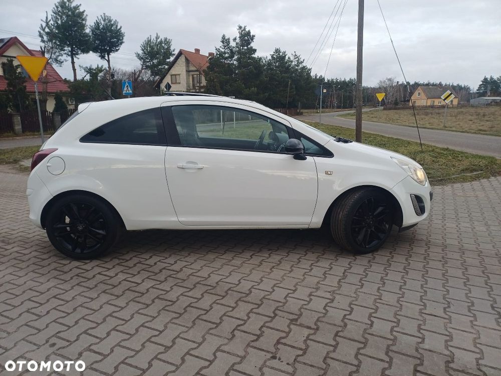 Opel Corsa 1.4 16V Edition - 6