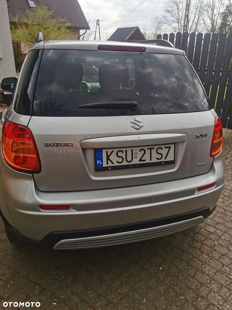 Suzuki SX4 - 8